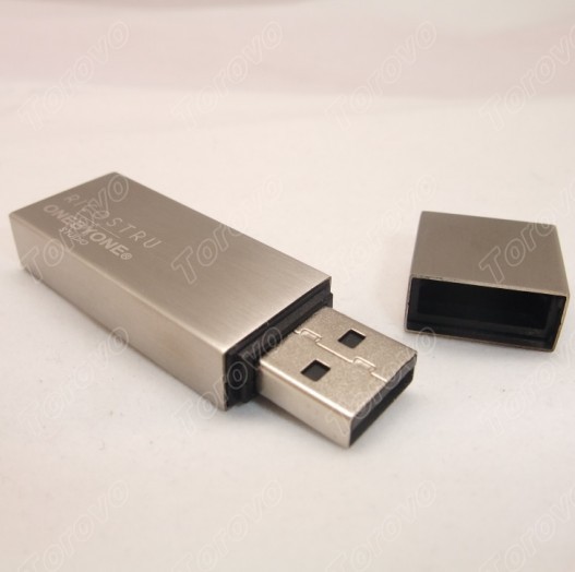 內置塑料保護殼，外套磨沙拉絲鋼殼