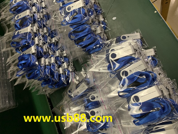 U盤廠家:外貿禮品U盤訂單加工